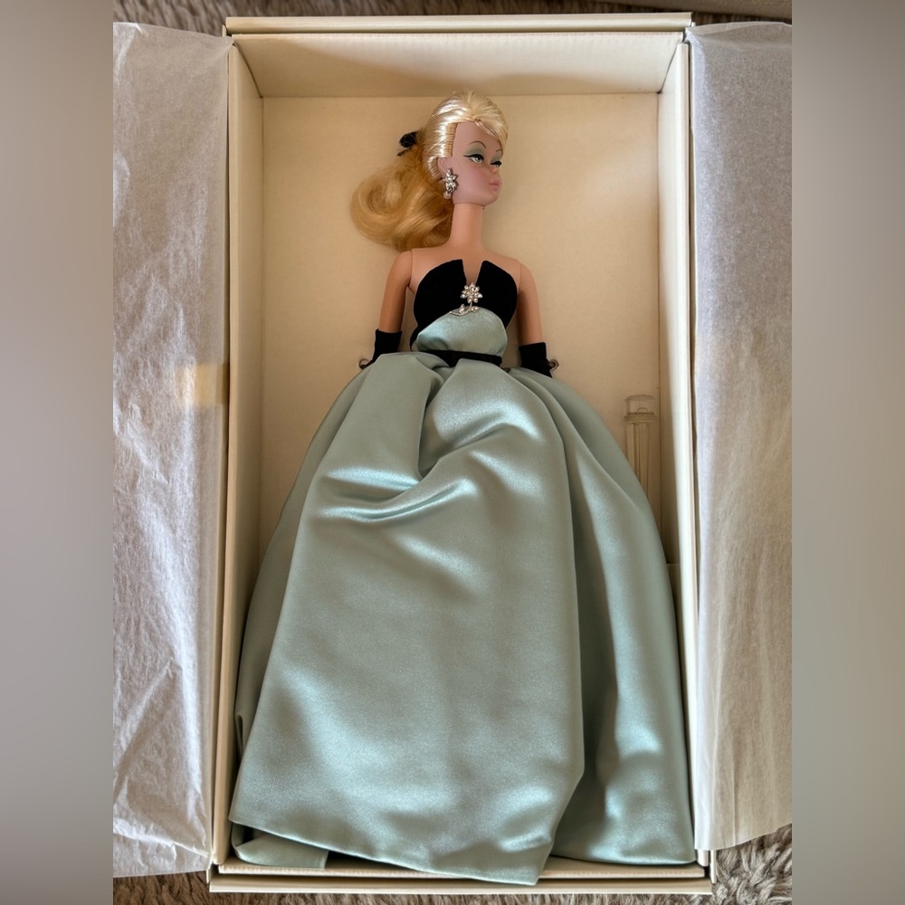 NRFB “Lisette Barbie Doll” from the Silkstone BFMC Limited Edition